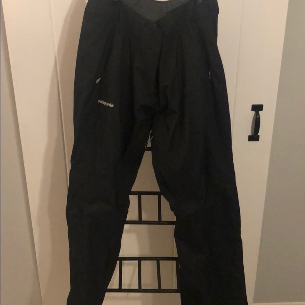 Patagonia Women’s Insulated Snowbelle Pant (Black)